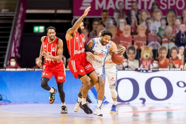 人表现极为 人表现极为