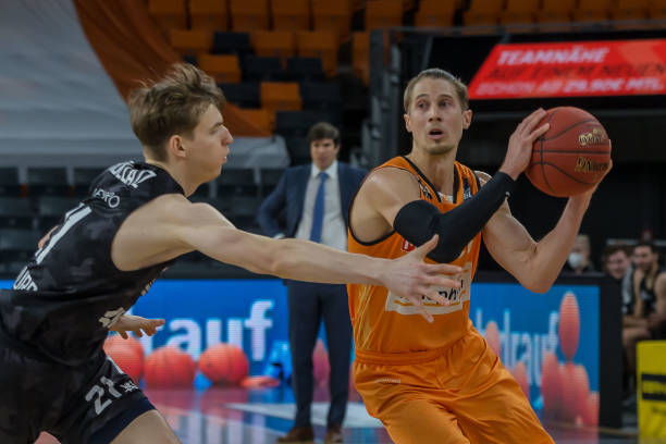 降低资金压 降低资金压